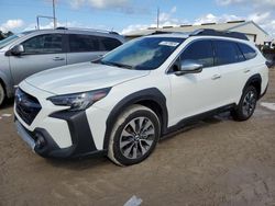 Carros dañados por inundaciones a la venta en subasta: 2024 Subaru Outback Touring