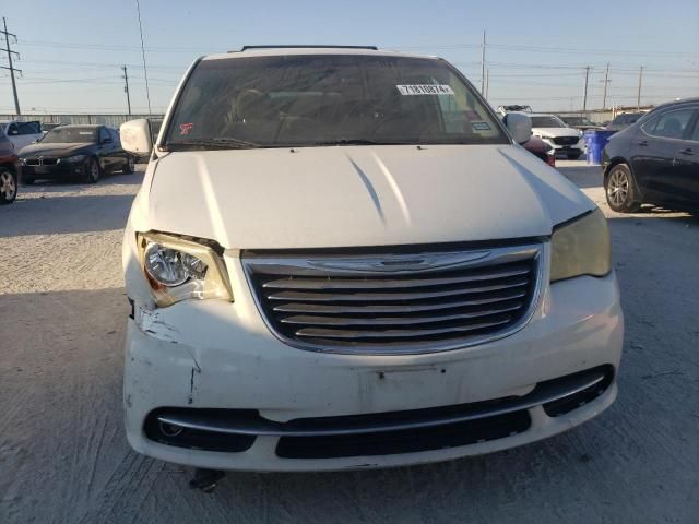 2012 Chrysler Town & Country Touring