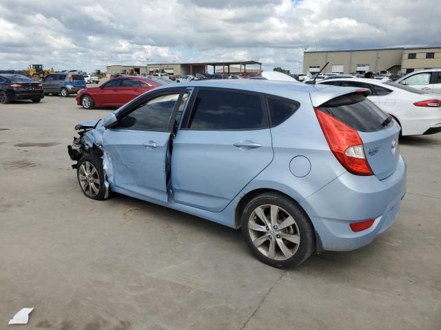 2012 Hyundai Accent GLS