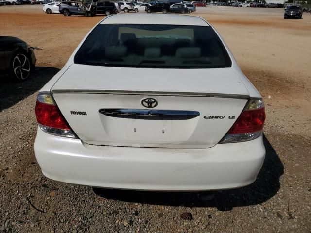 2005 Toyota Camry LE