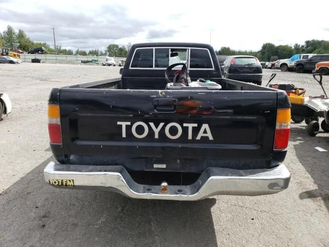 1989 Toyota Pickup 1/2 TON Long Wheelbase DLX