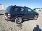 2004 Nissan Pathfinder LE