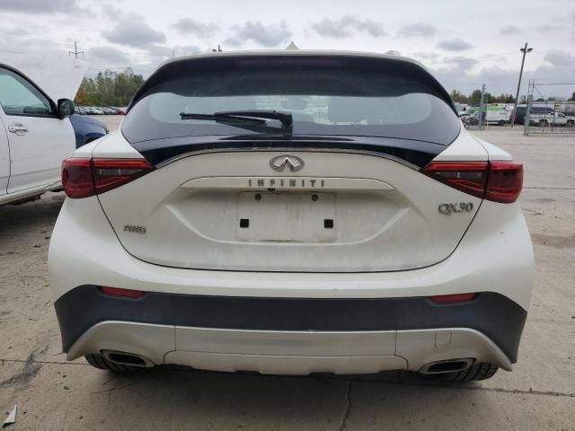 2018 Infiniti QX30 Base