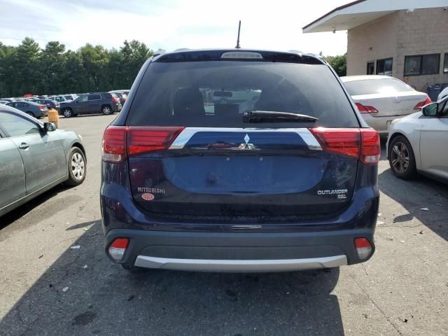 2016 Mitsubishi Outlander SE