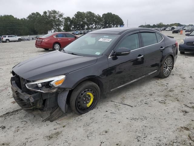 2016 KIA Cadenza Luxury