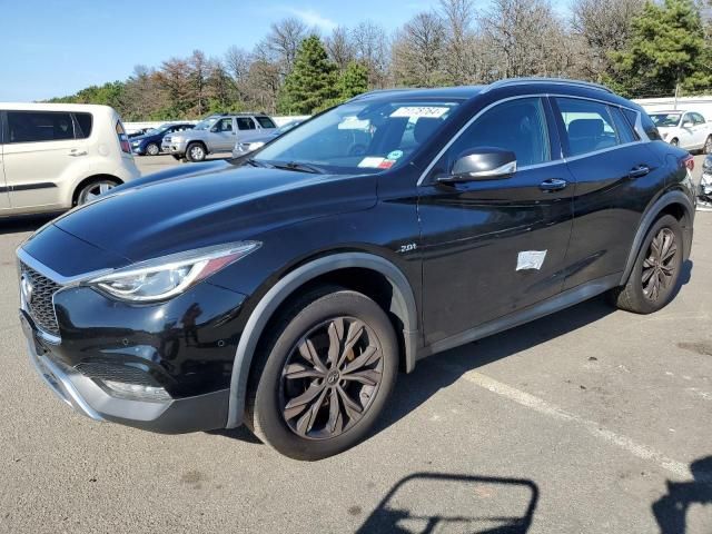 2017 Infiniti QX30 Base