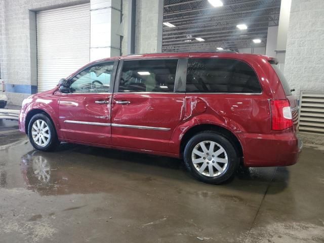 2014 Chrysler Town & Country Touring