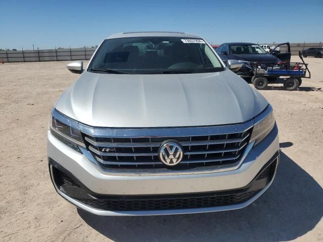 2020 Volkswagen Passat R-Line