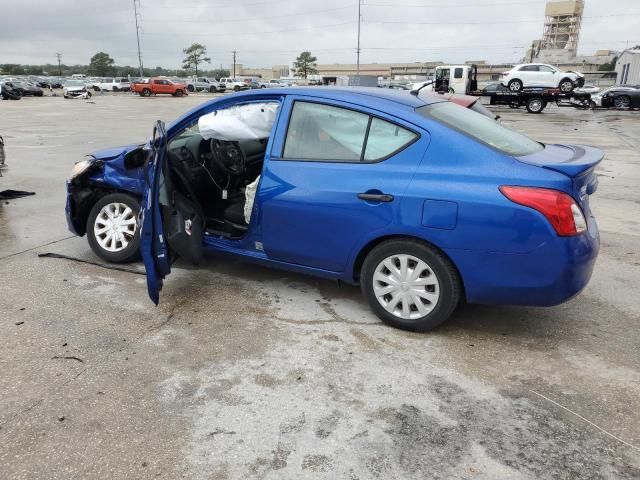 2013 Nissan Versa S