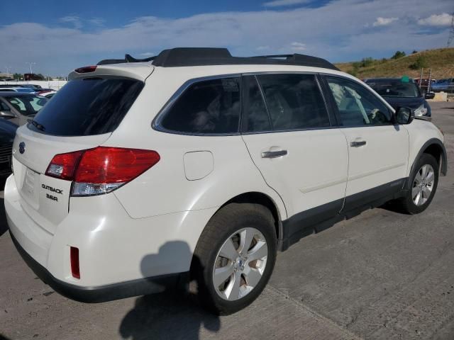 2014 Subaru Outback 3.6R Limited