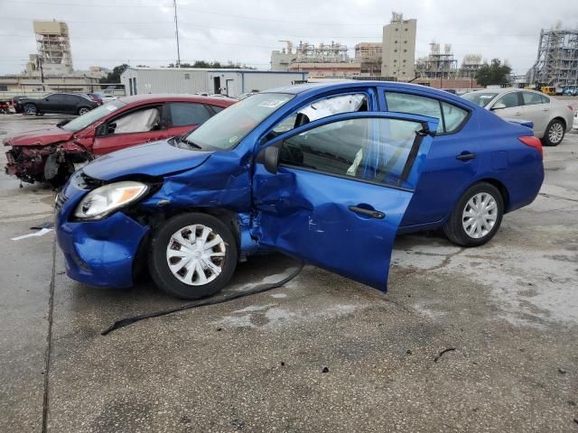 2013 Nissan Versa S