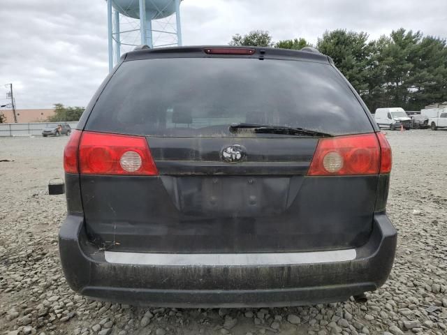 2006 Toyota Sienna CE