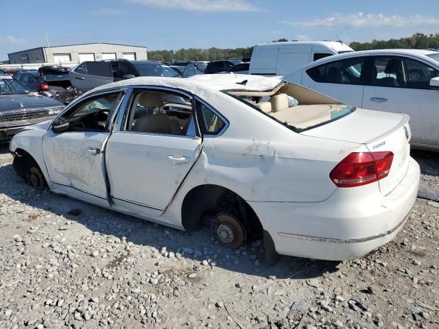 2013 Volkswagen Passat SE