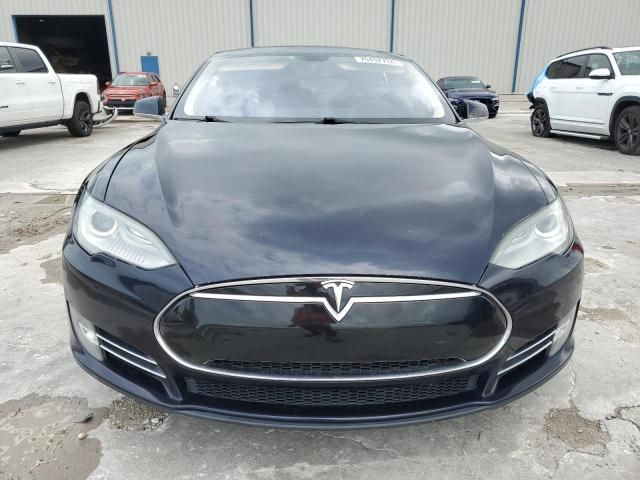 2014 Tesla Model S