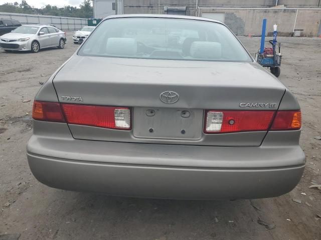 2000 Toyota Camry CE