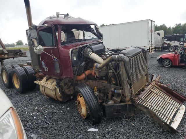 1998 Freightliner Conventional FLD120