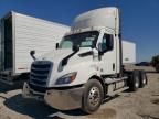 2020 Freightliner Cascadia 116