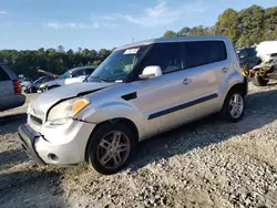 KIA Vehiculos salvage en venta: 2011 KIA Soul +