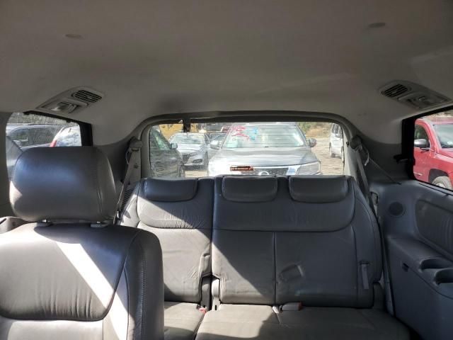 2004 Toyota Sienna XLE