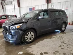 2017 KIA Sedona LX en venta en Franklin, WI