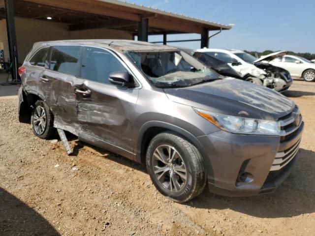 2018 Toyota Highlander LE