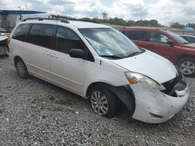 2009 Toyota Sienna CE