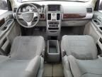 2010 Chrysler Town & Country Touring