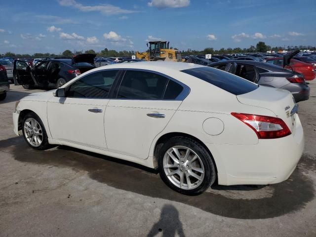 2010 Nissan Maxima S