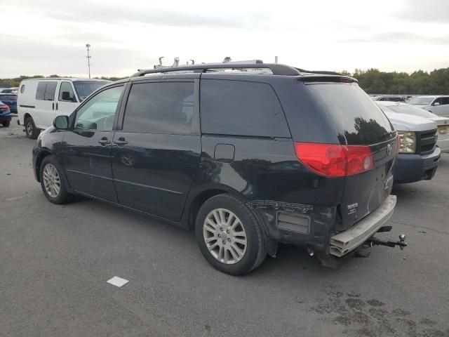 2008 Toyota Sienna XLE