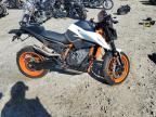 2021 KTM 890 Duke R