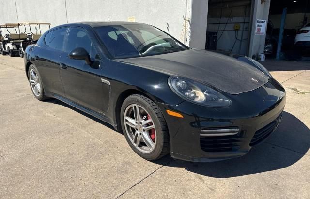 2015 Porsche Panamera GTS