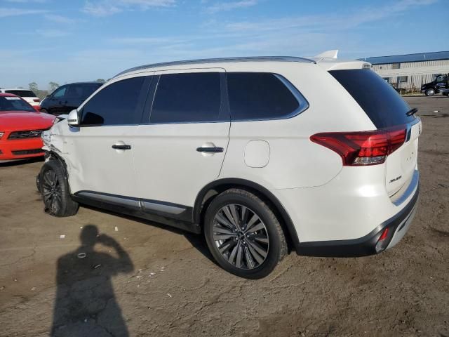 2020 Mitsubishi Outlander SE