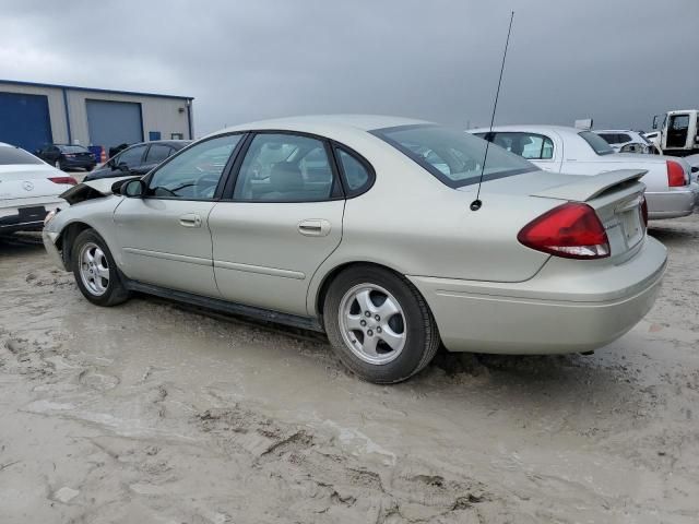 2005 Ford Taurus SE