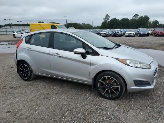 2015 Ford Fiesta SE