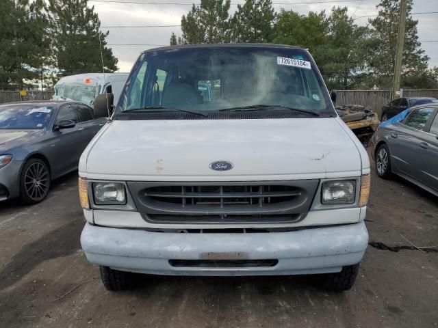 1999 Ford Econoline E350 Super Duty Wagon