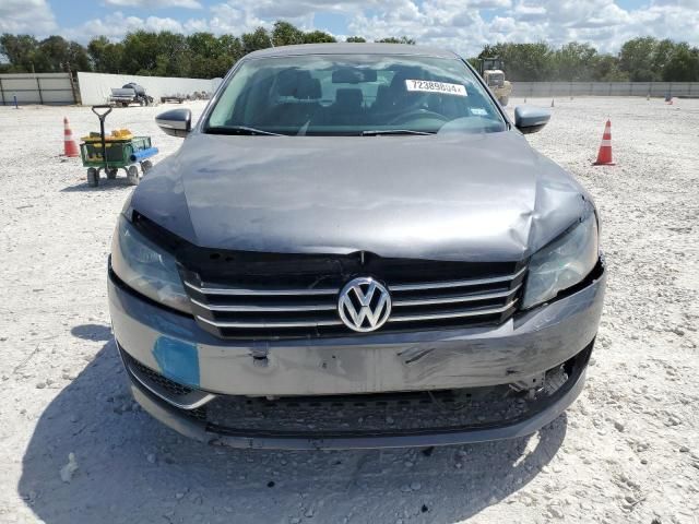 2012 Volkswagen Passat SE