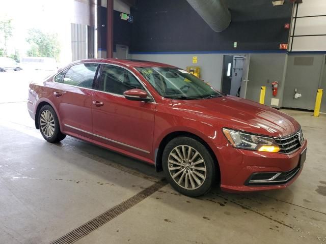 2016 Volkswagen Passat SE