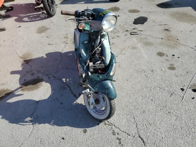 2015 Genuine Scooter Co. Buddy 170I