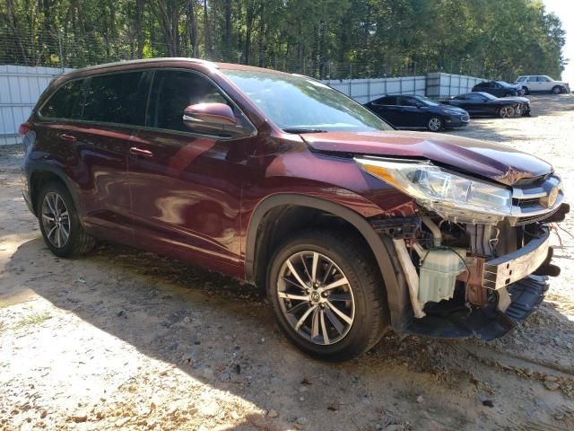 2018 Toyota Highlander SE