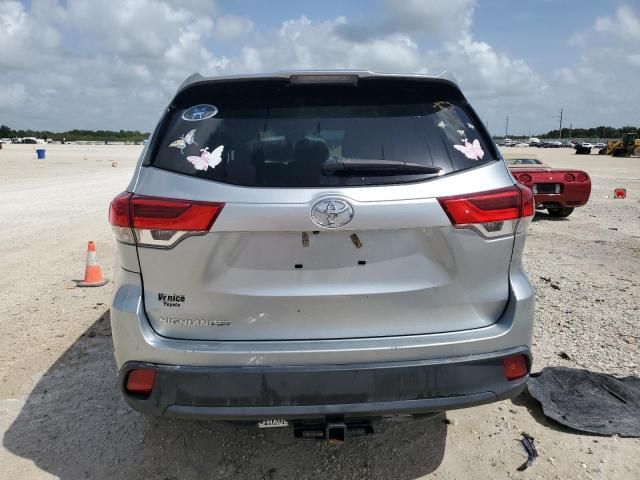 2019 Toyota Highlander LE