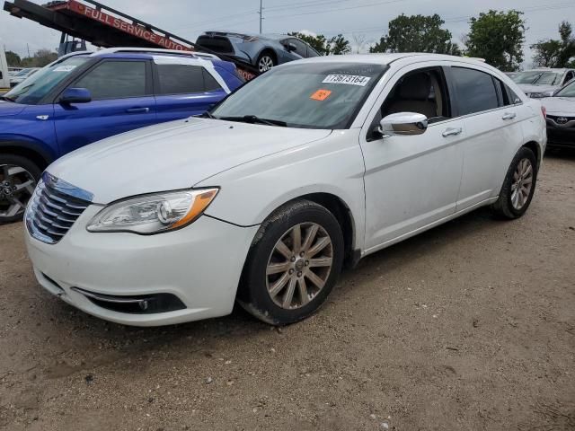 2013 Chrysler 200 Limited