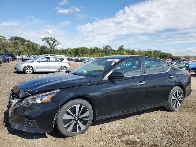 2021 Nissan Altima SV