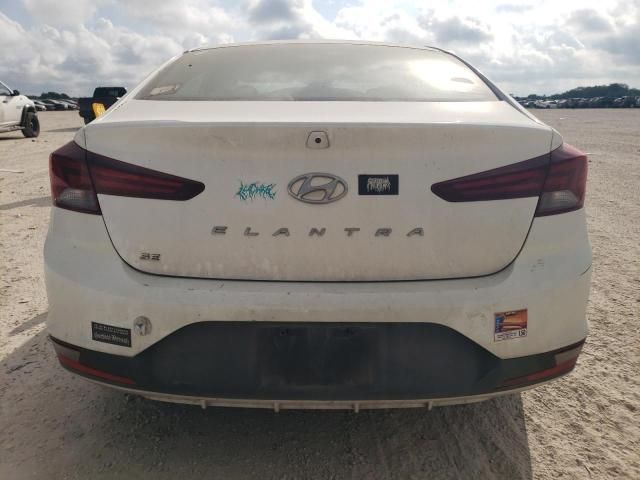 2019 Hyundai Elantra SE