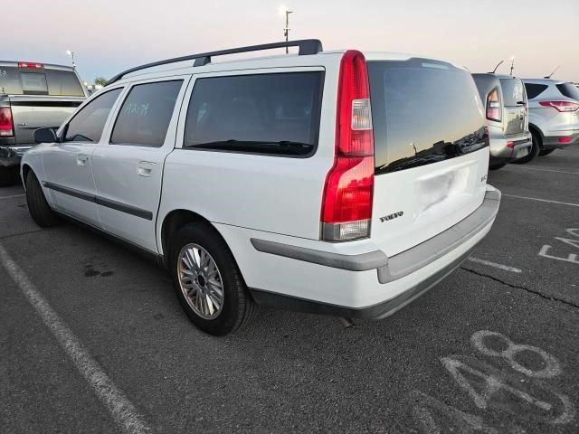 2004 Volvo V70