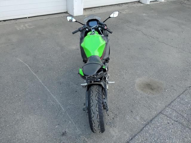 2022 Kawasaki EX650 N