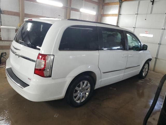 2016 Chrysler Town & Country Touring