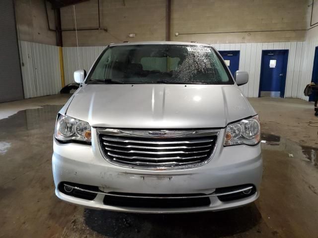 2012 Chrysler Town & Country Touring