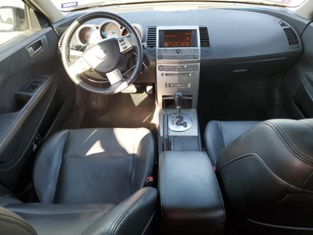 2004 Nissan Maxima SE