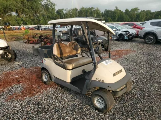 2014 Golf Club Car