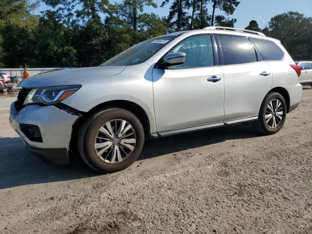 2020 Nissan Pathfinder SV